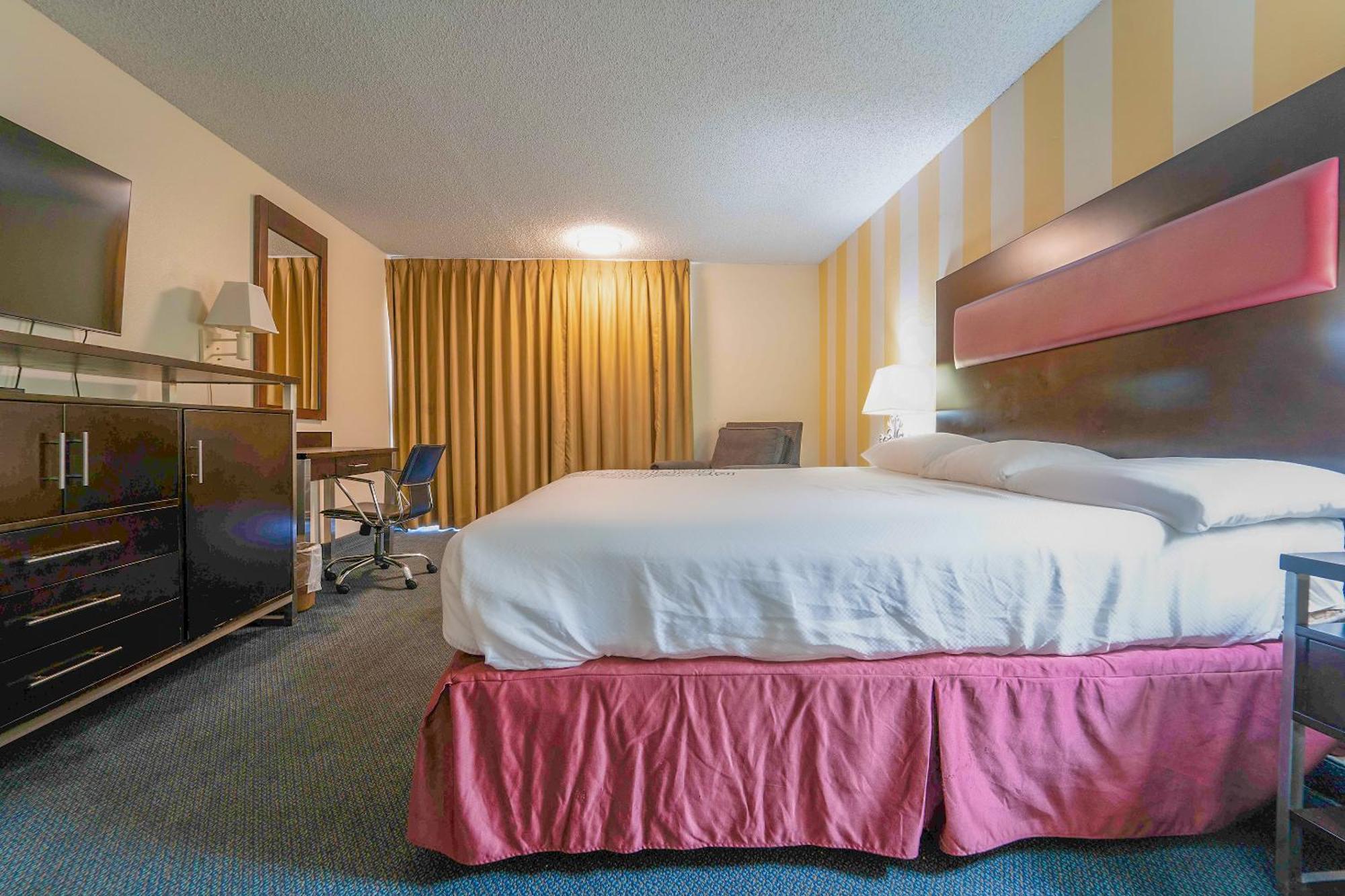 Royal Plaza Inn Индио Экстерьер фото